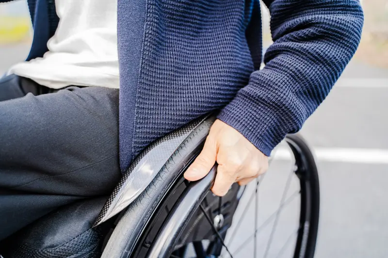 自費開刀反坐輪椅！若遇「退化性脊椎疾病」　醫：應多問不同醫師