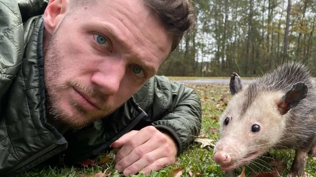 ▲37歲美國男星強尼沃克特（Johnny Wactor）遭偷竊犯開槍打中頭部，當場死亡，粉絲湧入他的IG留言哀悼：「RIP」。（圖／翻攝自強尼沃克特IG）