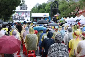 直播／「青鳥行動」延燒！民眾不畏風雨集結　現場最新狀況曝
