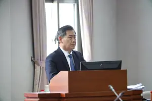 ▲司法院秘書長吳三龍在備詢時狂跳針。(圖/記者陳明中攝,2024.05.30) ▲司法院秘書長吳三龍在備詢時狂跳針。(圖/記者陳明中攝,2024.05.30)