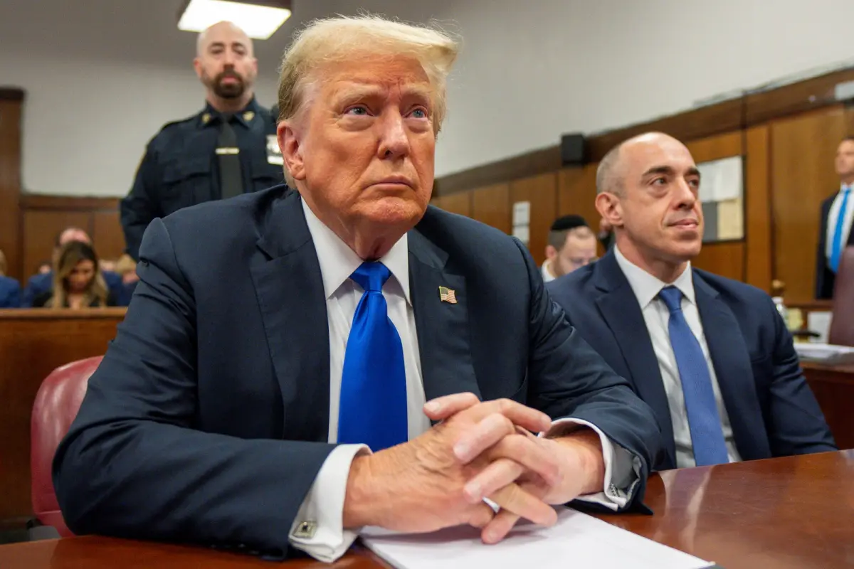 ▲美國前總統川普（Donald Trump）的封口費案，遭紐約法院陪審團裁決34項罪名成立，現在外界最關心的，大概就是他還能不能選總統。（圖／美聯社／達志影像）