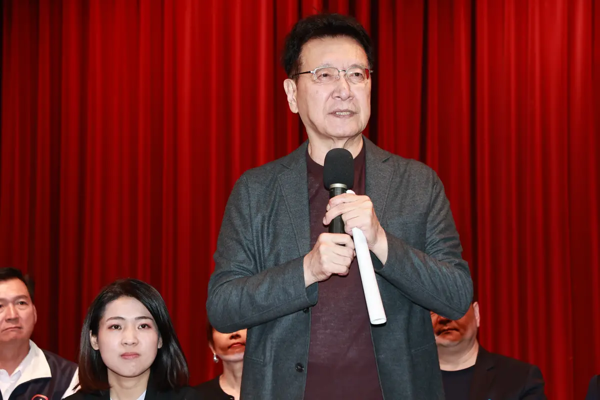 ▲台鹽綠能爆發弊案，趙少康表示發展綠能肥了綠友友、軍購肥了老美、大內宣肥了綠媒，砲轟民進黨簡直把台灣當提款機。（圖／NOWnews資料照片）