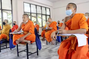 名家論壇》泰華眼裡的泰國／寺廟也是學校？且看泰國教育演變
