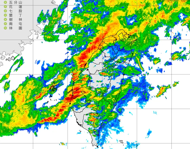 不斷更新／鋒面籠罩台灣！4縣市「大雷雨花炸」　警戒範圍出爐