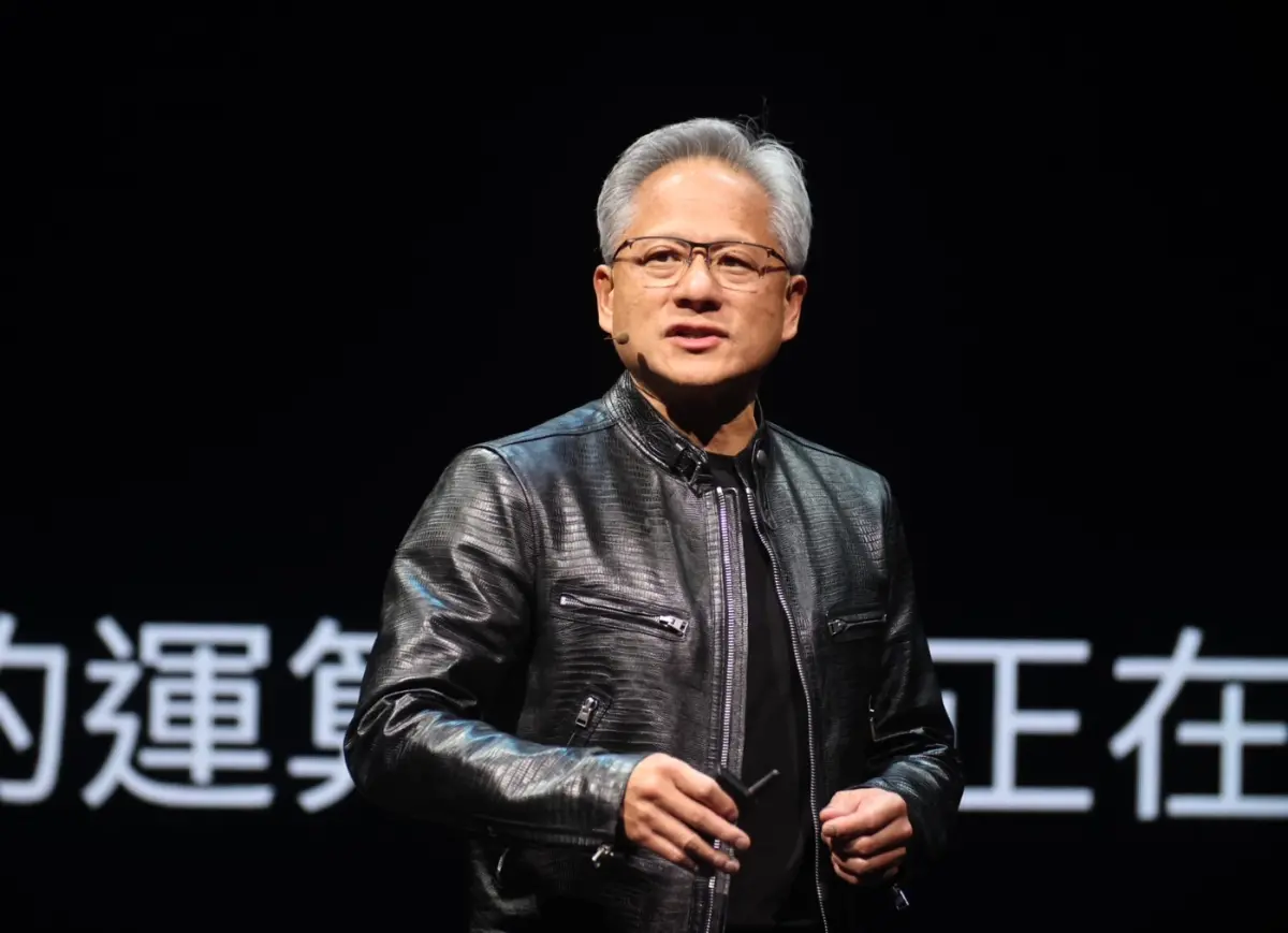 ▲黃仁勳2日晚間在台大體育場演講，認了自己「沒有夜市活不了」。（圖／記者陳明中攝）