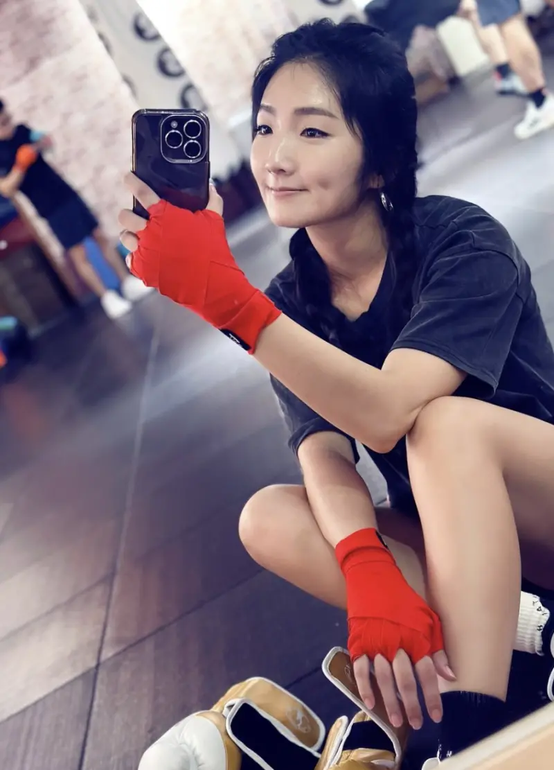 野蠻小子》倪雯雯長大了！火辣旗袍照曝光自嘲：用不完的精力| 戲劇| 娛樂| NOWnews今日新聞