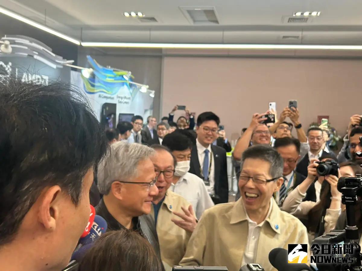 ▲輝達（NVIDIA）執行長黃仁勳來台，所到之處都成為焦點，右為雲達總經理楊麒令。（圖／記者鄭妤安攝，2024.06.04）