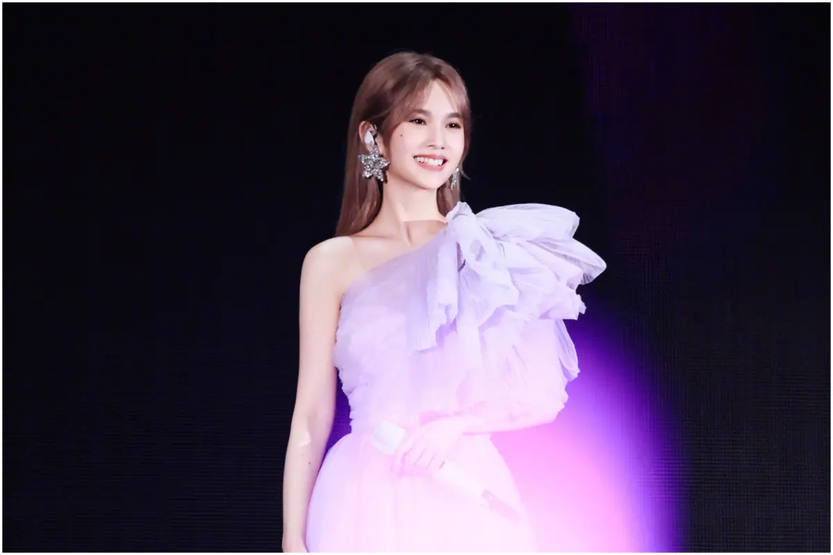 ▲楊丞琳曾遭爆拍廣告耍大牌，3度要求換大間休息室，本人駁斥是抹黑。（圖／楊丞琳微博）