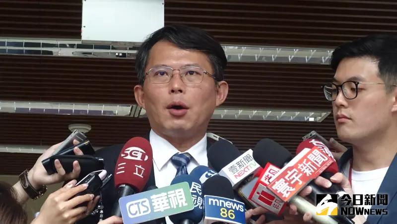 ▲民眾黨立法院黨團總召黃國昌說,政院版打詐四法,刑度太輕,不符人民期待。(圖/記者呂炯昌攝,2024.06.04)