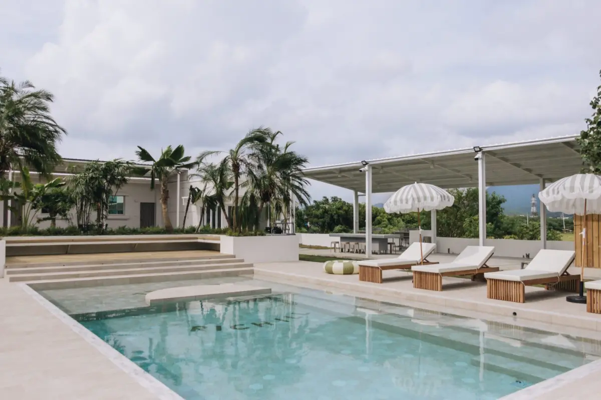 ▲沃丘RICHILL堅持「一客一秘」的包棟服務理念，確保每日僅接待一組旅人，提供絕對的隱私和自在。（圖／品牌提供）