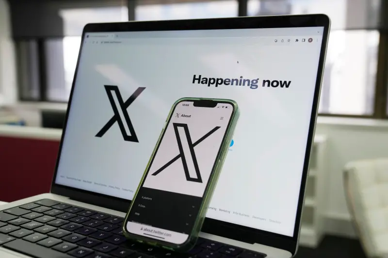 ▲社群平台X(原稱推特)修改用戶指南,正式開放上傳成人影片內容。(圖/美聯社/達志影像)