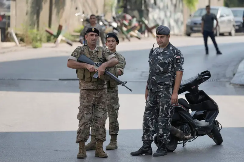美國駐黎巴嫩大使館附近爆槍戰！當地軍方：已擊中1名槍手