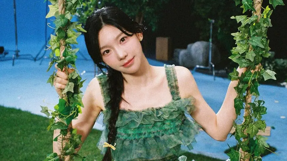 ▲太妍近期在臉書上曬出近況照，有粉絲發現她不僅長肉，身型也更加勻稱，不少粉絲大讚她重返17年前剛出道的顏值巔峰，紛紛表示：「敢增胖的都是仙女！」（圖／翻攝自太妍臉書）