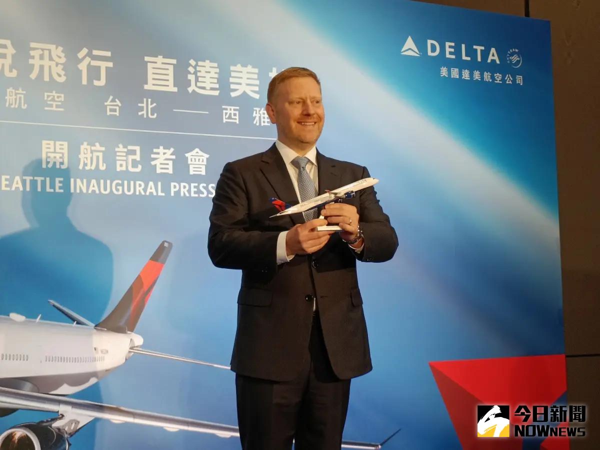 ▲達美航空亞太區副總裁莫傑夫（Jeff Moomaw）表示，隨著亞太區需求的回升，達美航空推出跨太平洋網絡的第7個直飛航線。（圖／記者許若茵攝，2024.06.06）