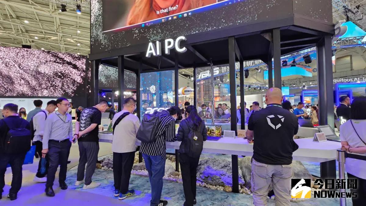 ▲美國科技巨頭為今年引領全球市場大漲的主要驅動力，又以搭上AI題材的海外股票型ETF最直接受惠，瞄準長線多頭格局不變，只要市場一拉回，就會吸引零股族逢低搶上車。（示意圖／記者許家禎攝）