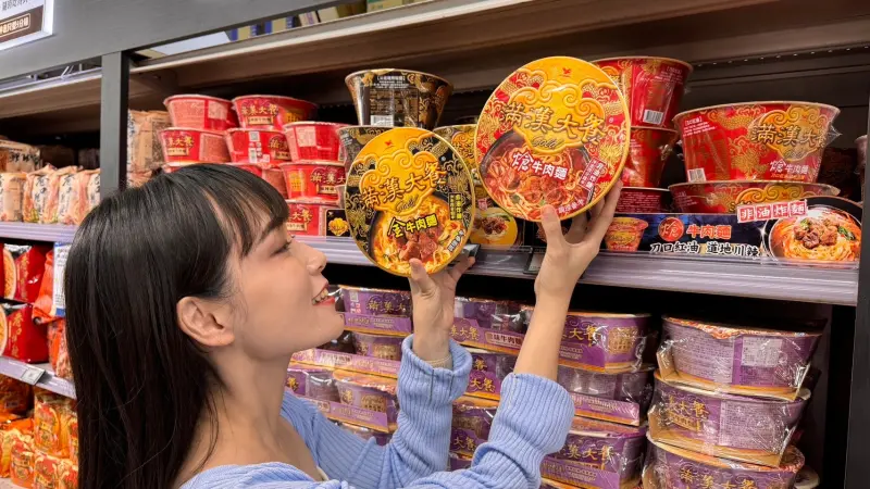台灣人最愛泡麵不是「來一客、滿漢大餐」！銷量認了：這碗是冠軍