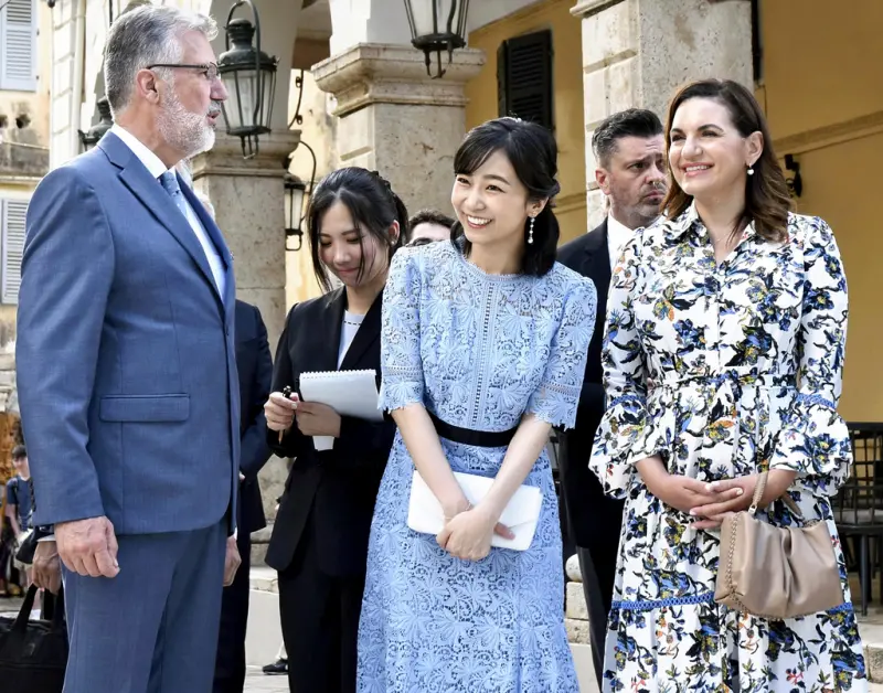 ▲也有許多網友盛讚佳子公主的親民時尚風格。(圖/美聯社/達志影像)