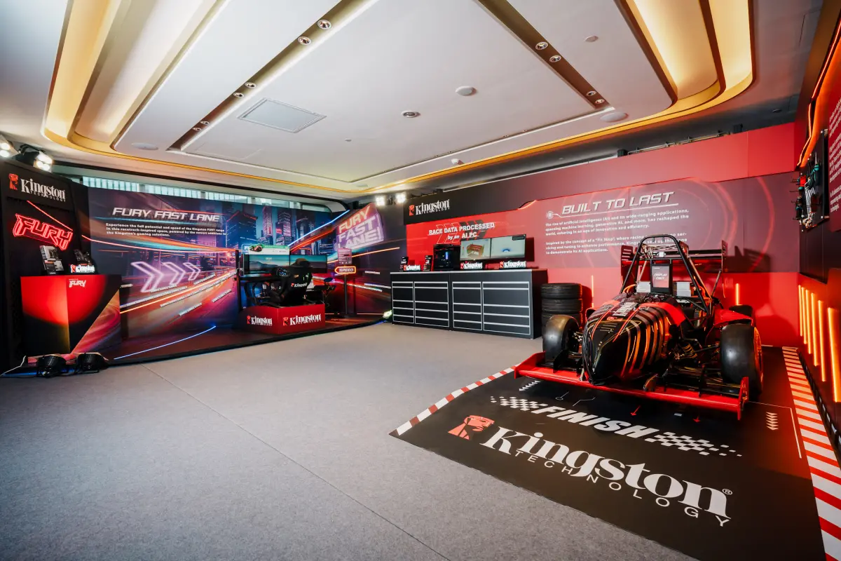 ▲陽明交大在今年的COMPUTEX展出方程式電賽車。（圖／陽明交大提供）