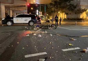 台中凌晨車禍!送貨員等紅燈被追撞命危 肇事男辯稱:以為是綠燈
