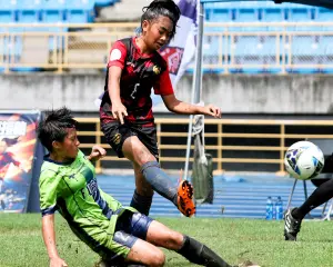 足球／國小世界盃冠軍戰出爐  女子永靖戰富世、男子清水鬥公館
