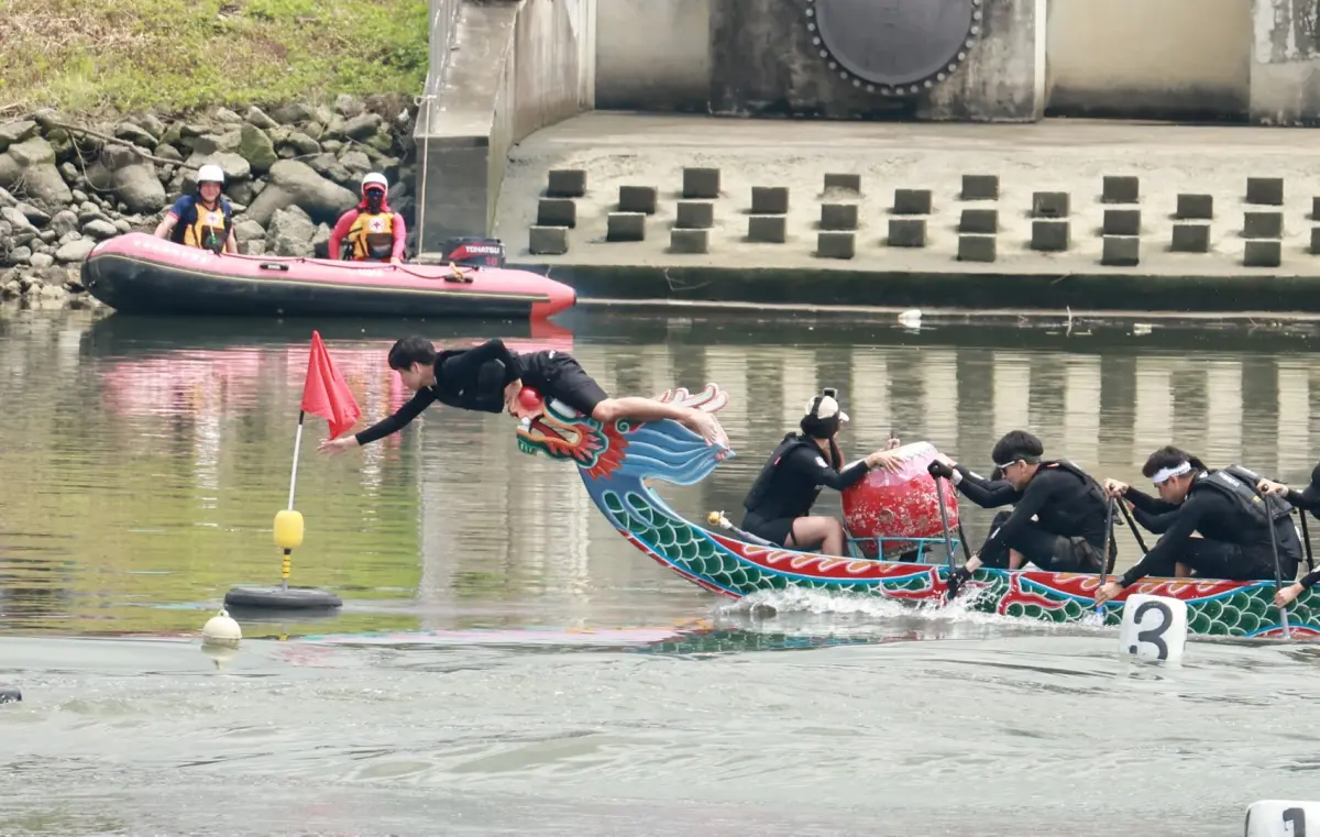 ▲明天端午節，根據氣象署預測會是一個相對穩定的好天氣，民眾可以放心出門看龍舟賽。（圖／記者吳翊緁攝）
