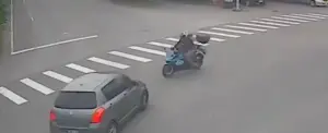 宜蘭嚴重車禍!轎車疑左轉未注意直行車 機車騎士遭撞飛送醫不治
