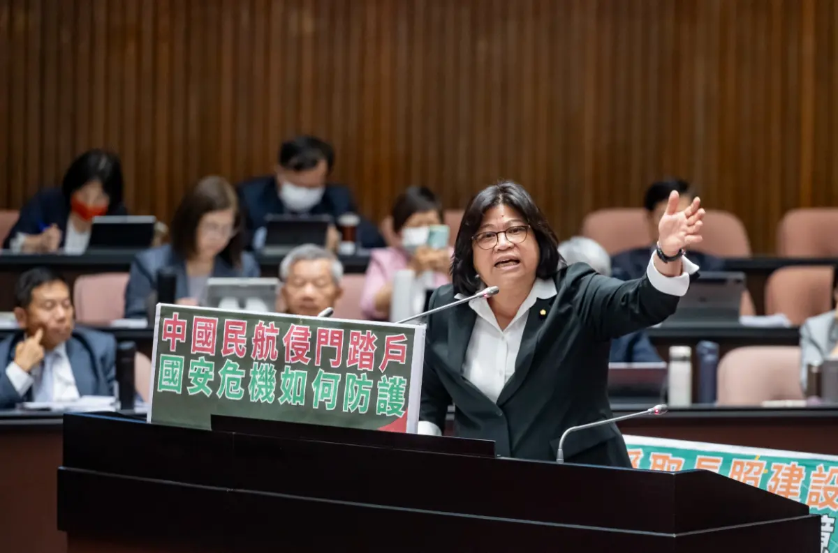 ▲廈門翔安機場將在2026年啟用，但過程中填海造陸後，與金門相距不到3公里，立委王美惠憂恐對國安造成衝擊。（圖／王美惠辦公室提供）