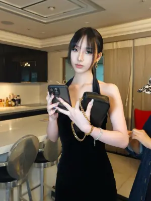 ▲Elly與生俱來的名媛氣息及模特兒身材,吸引不少粉絲。(圖/翻攝自Elly Threads) ▲Elly與生俱來的名媛氣息及模特兒身材,吸引不少粉絲。(圖/翻攝自Elly Threads)