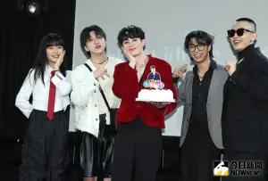 ▲木木(左起)、吳昱廷、呂植宇、MAX和高有翔。(圖/記者陳明中攝) ▲木木(左起)、吳昱廷、呂植宇、MAX和高有翔。(圖/記者陳明中攝)