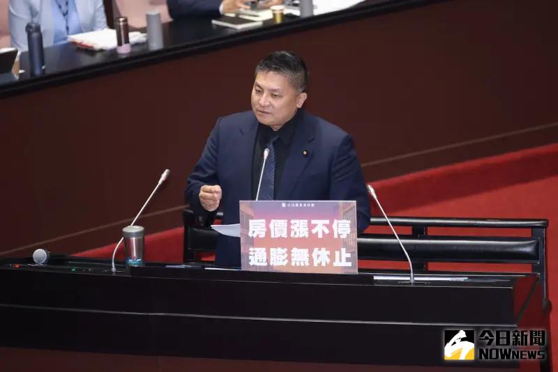 ▲國民黨立委吳宗憲質詢時關切中國快艇闖淡水。(圖/記者陳明中攝,2024.06.14)