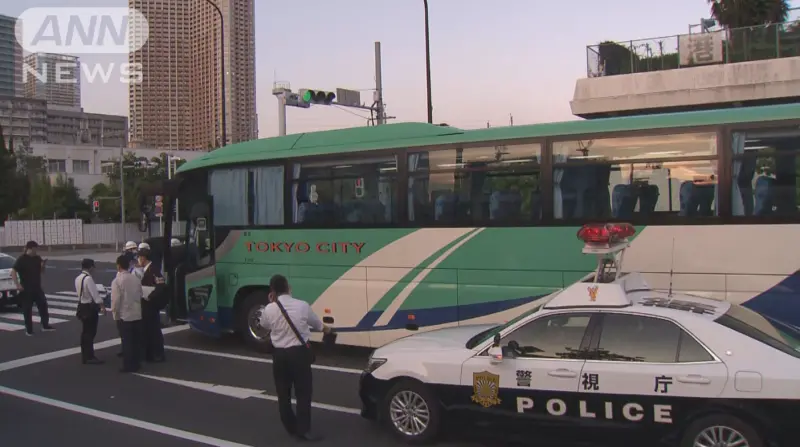 東京巴士爆砍人濺血！中國男猛砍中國男數刀　警方初步判斷曝