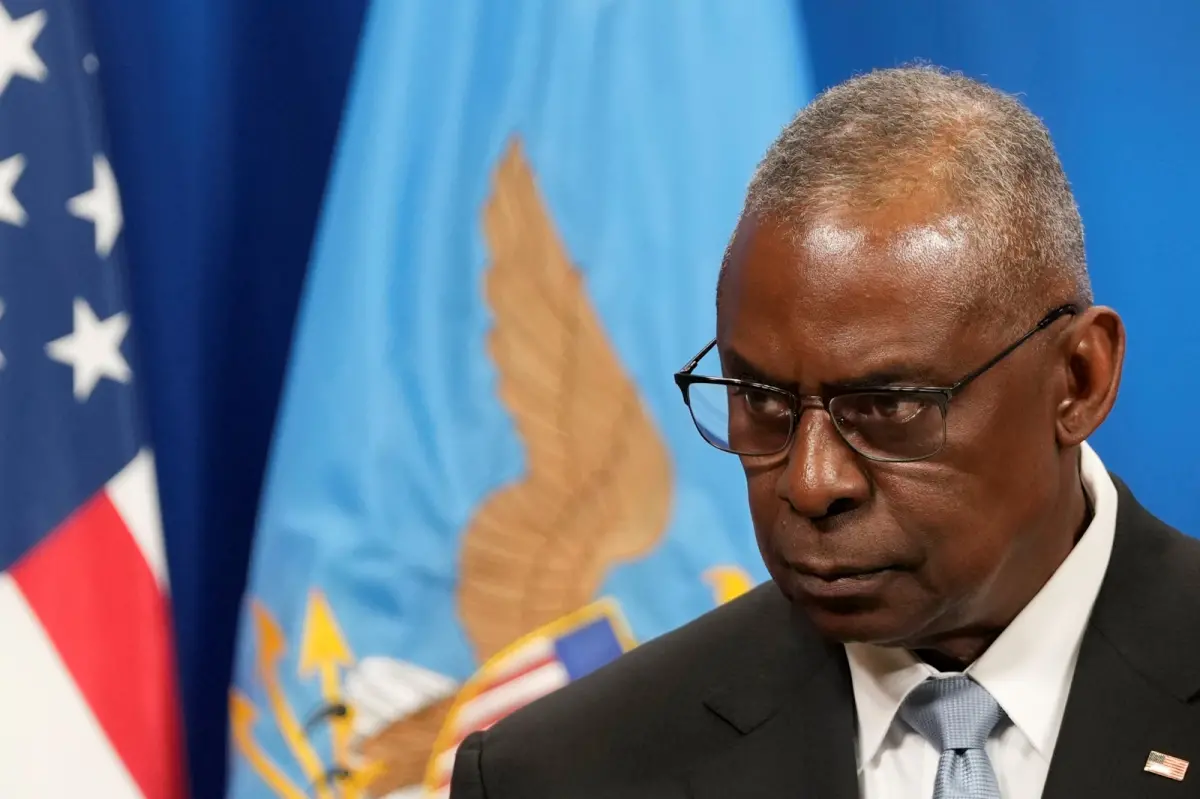 ▲針對俄羅斯總統蒲亭提出的停火條件，美國國防部長奧斯汀（圖）直言，蒲亭無權向烏克蘭發號施令。圖為奧斯汀近期出席北約會議。（圖／美聯社／達志影像）