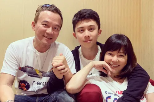 ▲孫安佐近日又惹事,狄鶯無奈吐8字,孫安佐更新動態疑似隔空回應媽媽:「我已經夠強壯了。」(圖/孫安佐IG) ▲孫安佐近日又惹事,狄鶯無奈吐8字,孫安佐更新動態疑似隔空回應媽媽:「我已經夠強壯了。」(圖/孫安佐IG)