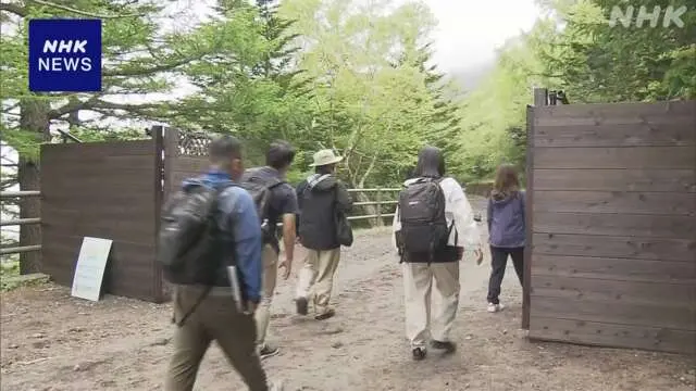 ▲日本富士山登山季於10日正式結束，然而，仍有許多外籍遊客強行登山。登山示意圖。（圖／翻攝自NHK）