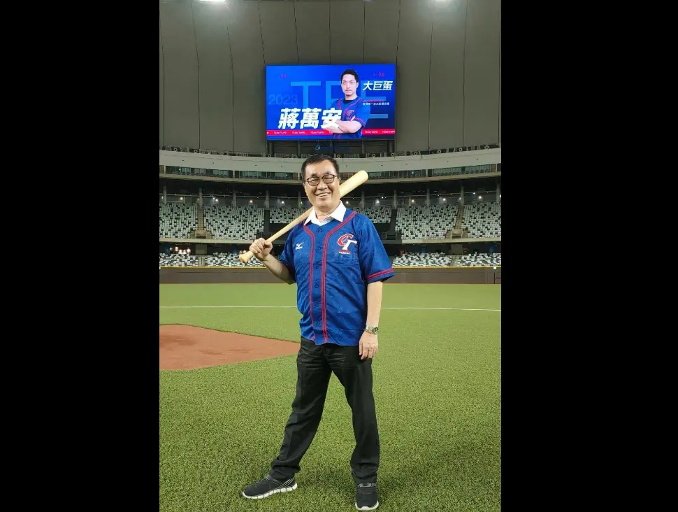 ▲大巨蛋草皮遭質疑被國慶晚會壓壞，李四川出面釋疑。（圖／資料照片）