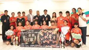 後勁、鳳西國中足球隊全國賽事奪佳績　陳其邁公開表揚
