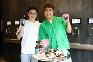 《食屍鬼》作者黃色書刊現身「屍麥唷:)」快閃店 慶連載二周年