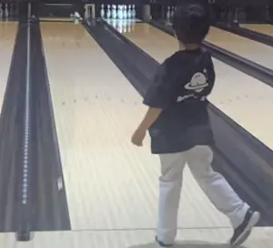 ▲高難度的殘局也難不倒聡太。(圖/IG@bowling_souta授權使用) ▲高難度的殘局也難不倒聡太。(圖/IG@bowling_souta授權使用)
