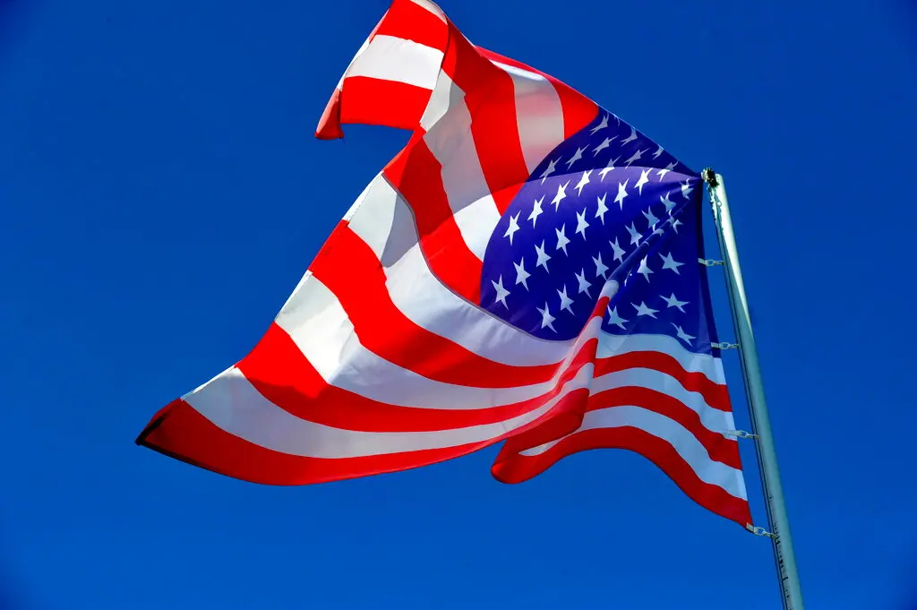 ▲杜欣霈提醒，近期川普關稅議題持續干擾股市，建議持續追蹤AI指標股對於開源模型對產業的影響性，以及川普針對各國課徵關稅之後續細節。（圖／美聯社／達志影像）