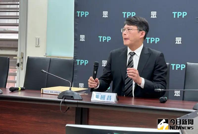 ▲民眾黨立委黃國昌爆料,聯合再生無視國防安全,在蘭指部用中國製產品。(圖/記者林詠青攝,2024.06.20)