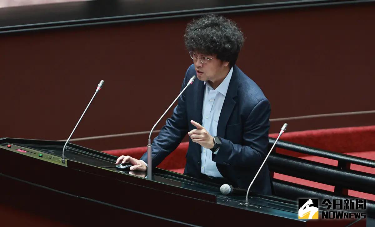 ▲民進黨立委沈伯洋國會辦公室，今（31）日傳出服藥抗議事件，對此沈伯洋辦公室否認傳聞。（圖／記者葉政勳攝）