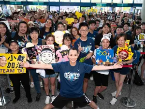 羽球／戴資穎人氣超旺！簽名會大批球迷徹夜排隊　盼奧運金牌告別
