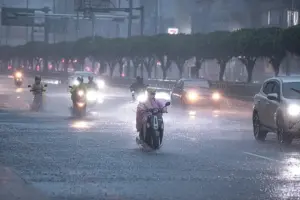 快訊／大雷雨開轟！雙北、新竹一級淹水警戒　中永和時雨量63毫米
