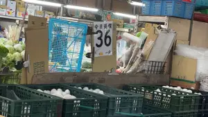 ▲台南菜市場最新蛋價，白蛋一斤36元，去年缺蛋時曾飆漲到一斤100元左右。（圖/陳媽媽授權提供）