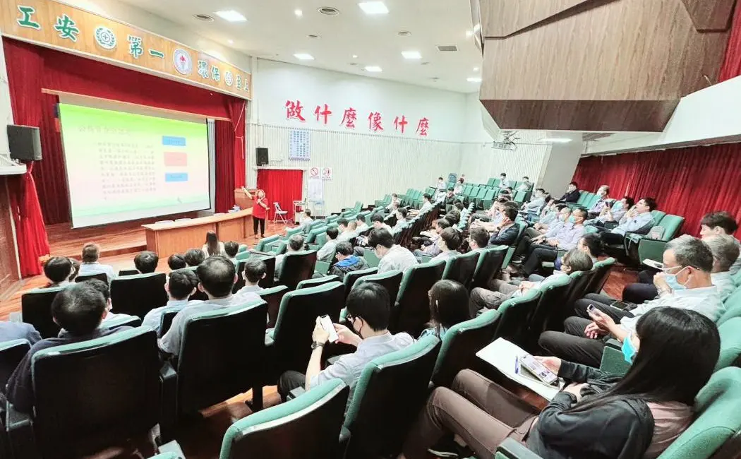 ▲台灣中油公司煉製事業部大林煉油廠舉辦圖利與便民區辨及生活法律宣導。(圖／中油煉製事業部大林煉油廠提供)