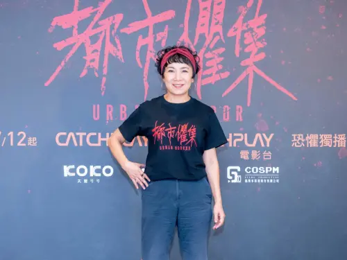 ▲謝麗金在出國前打醫美，結果臉太腫機場差點過不了海關。（圖／CATCHPLAY+提供）