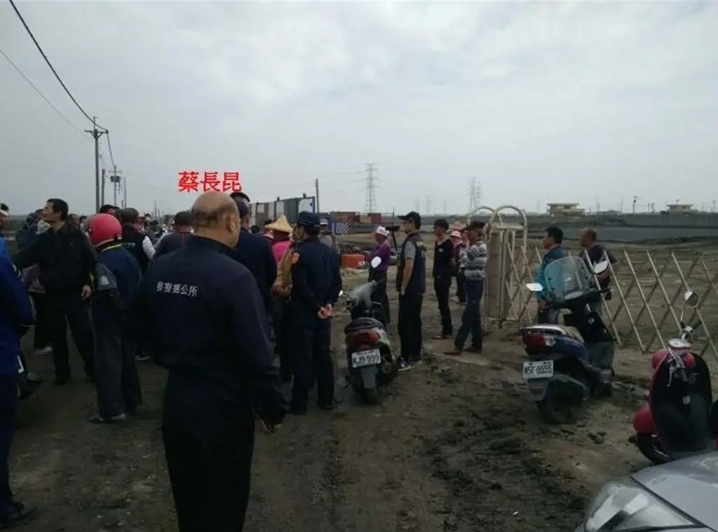 ▲雲林縣麥寮鄉前鄉長蔡長昆涉嫌在2020年發動民眾至風機發電機組施工現場抗議，以職務之便勒索綠能廠商。（圖／翻攝畫面）