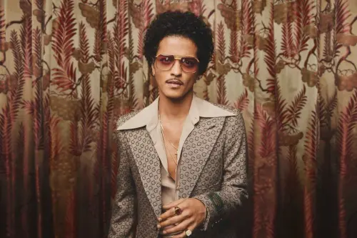 ▲火星人布魯諾（Bruno Mars）高雄開唱，5萬張門票開賣即秒殺，主辦單位宣布加開一場演出，開賣時間、票價全公開。（圖／Live Nation Taiwan）