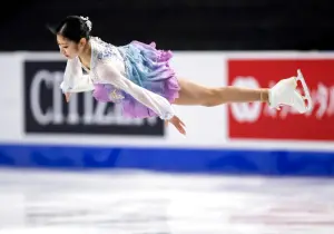 ▲李海仁曾於2023年世界錦標賽女子個人花式滑冰獲得銀牌。(圖/美聯社/達志影像) ▲李海仁曾於2023年世界錦標賽女子個人花式滑冰獲得銀牌。(圖/美聯社/達志影像)