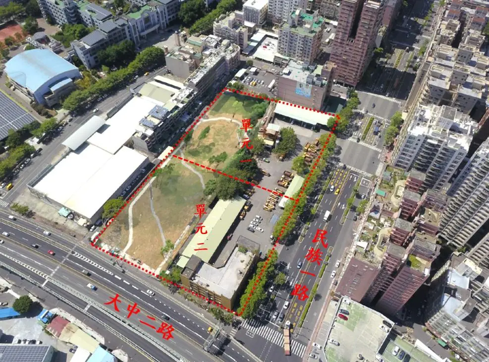 ▲｢20號機關用地｣位於省道臺1線民族一路及國道十號旁，具備國中小、高中等校園就學近便性，交通區位良好、生活機能完善。（圖／高市府提供）